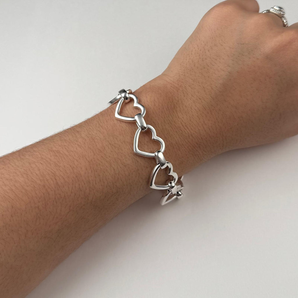 GAIA Hollow Fashion Bracelet
