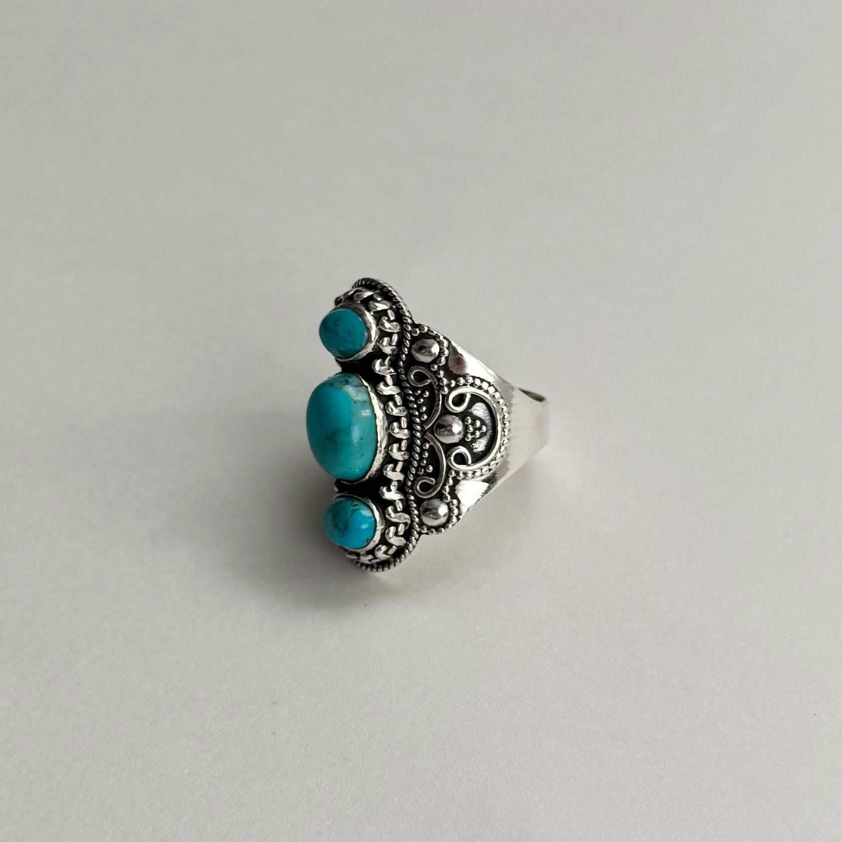 GAIA Vintage Multi Stone Ring