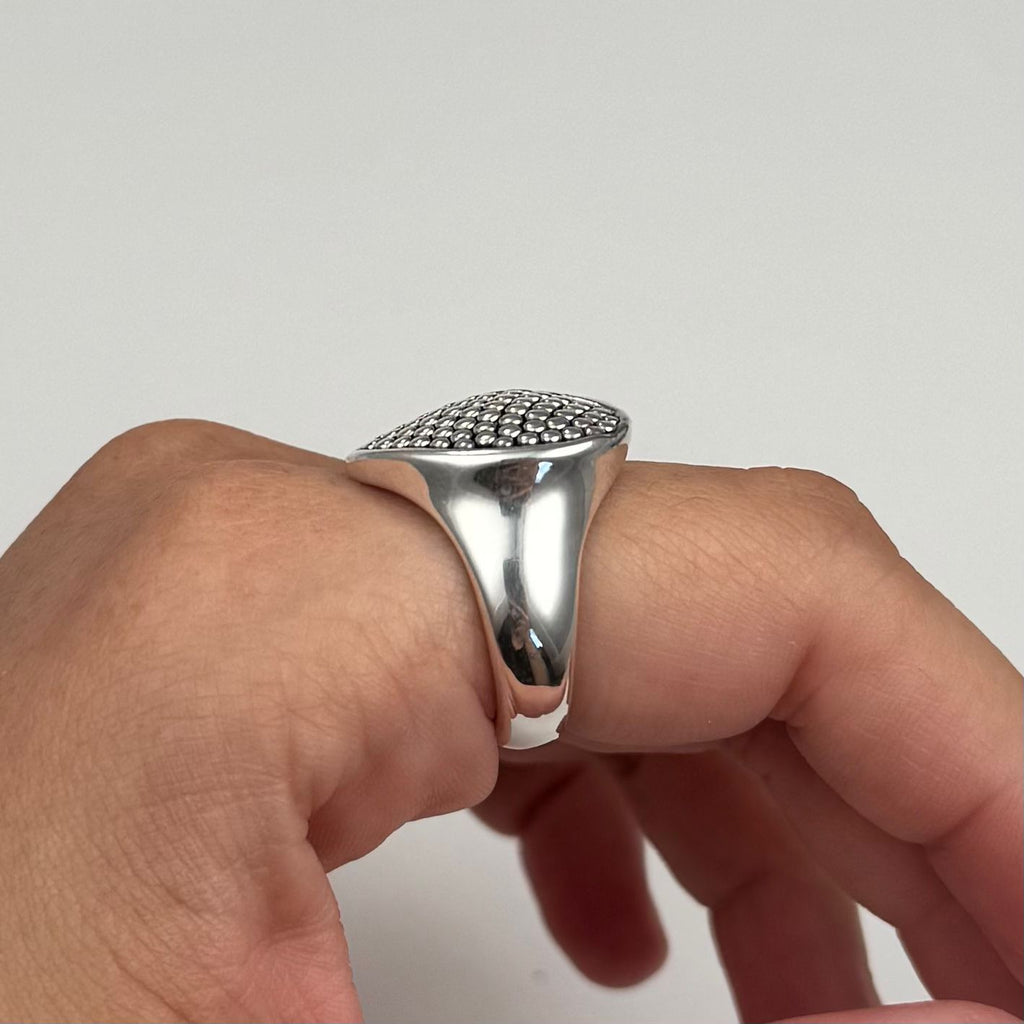 GAIA Hollow Heart Ring