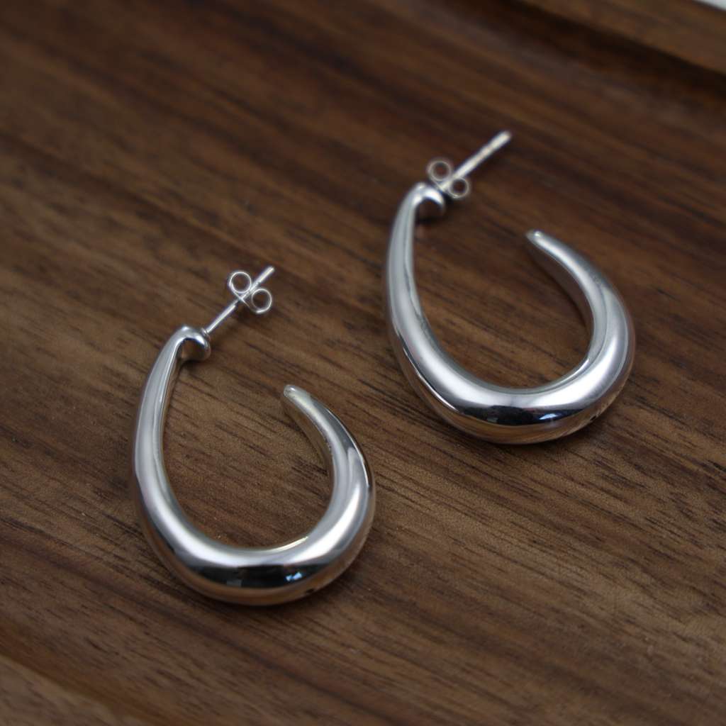 GAIA Hollow Teardrop Earrings