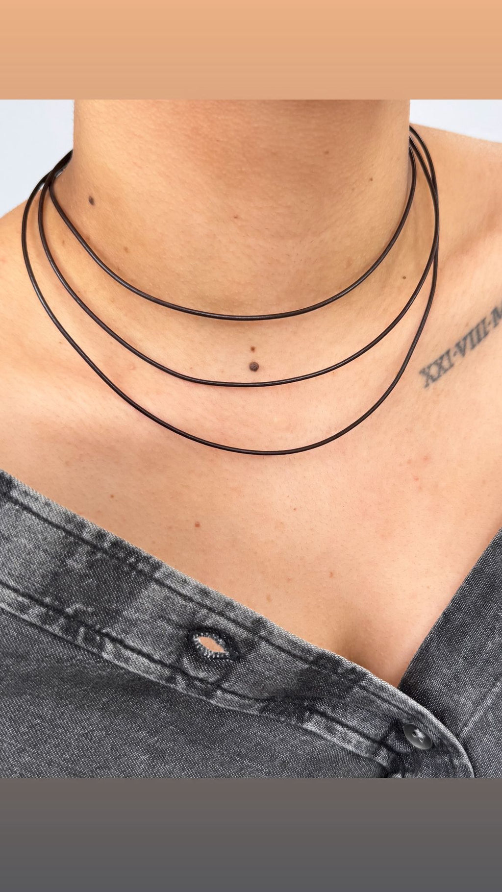GAIA Minimal Leather Choker