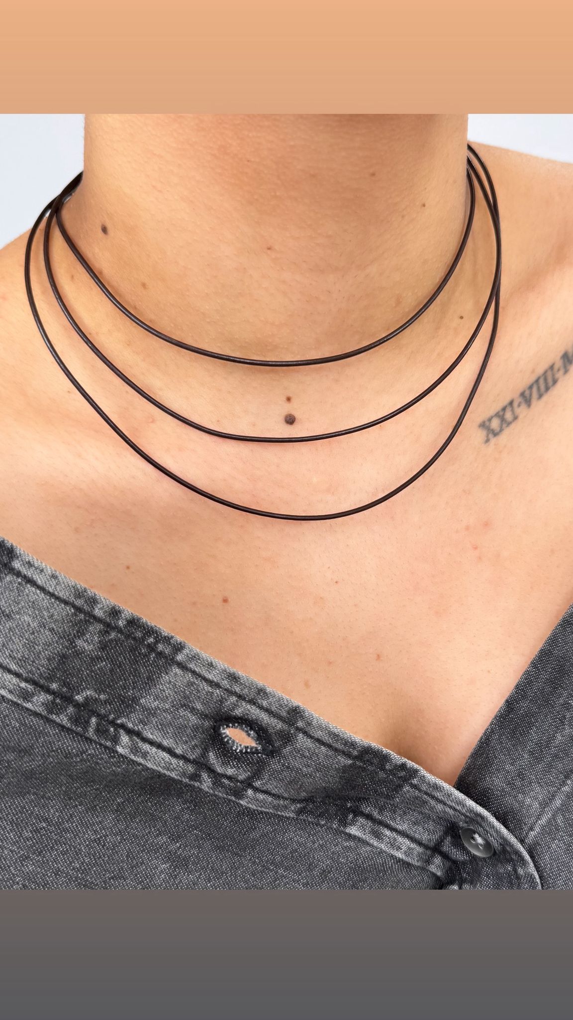 GAIA Minimal Leather Choker
