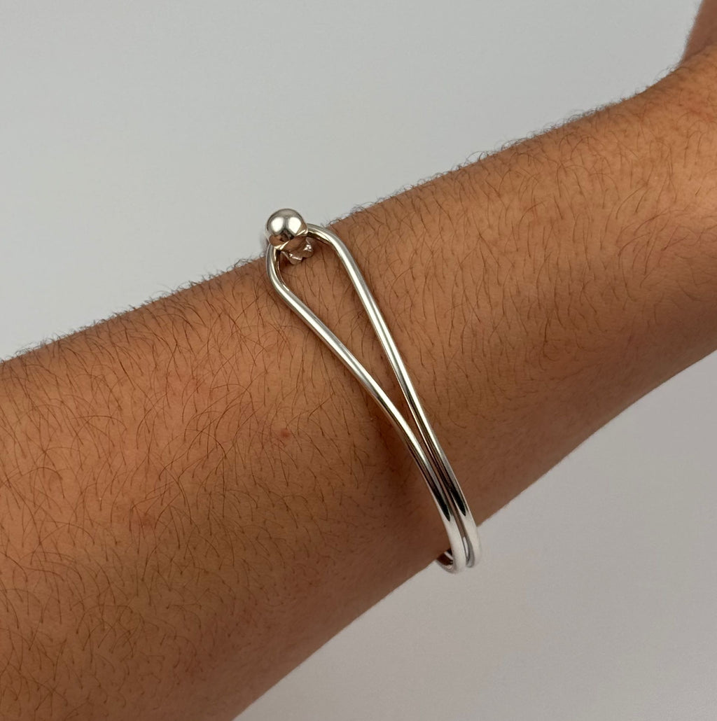 GAIA Minimal Knot Bangle