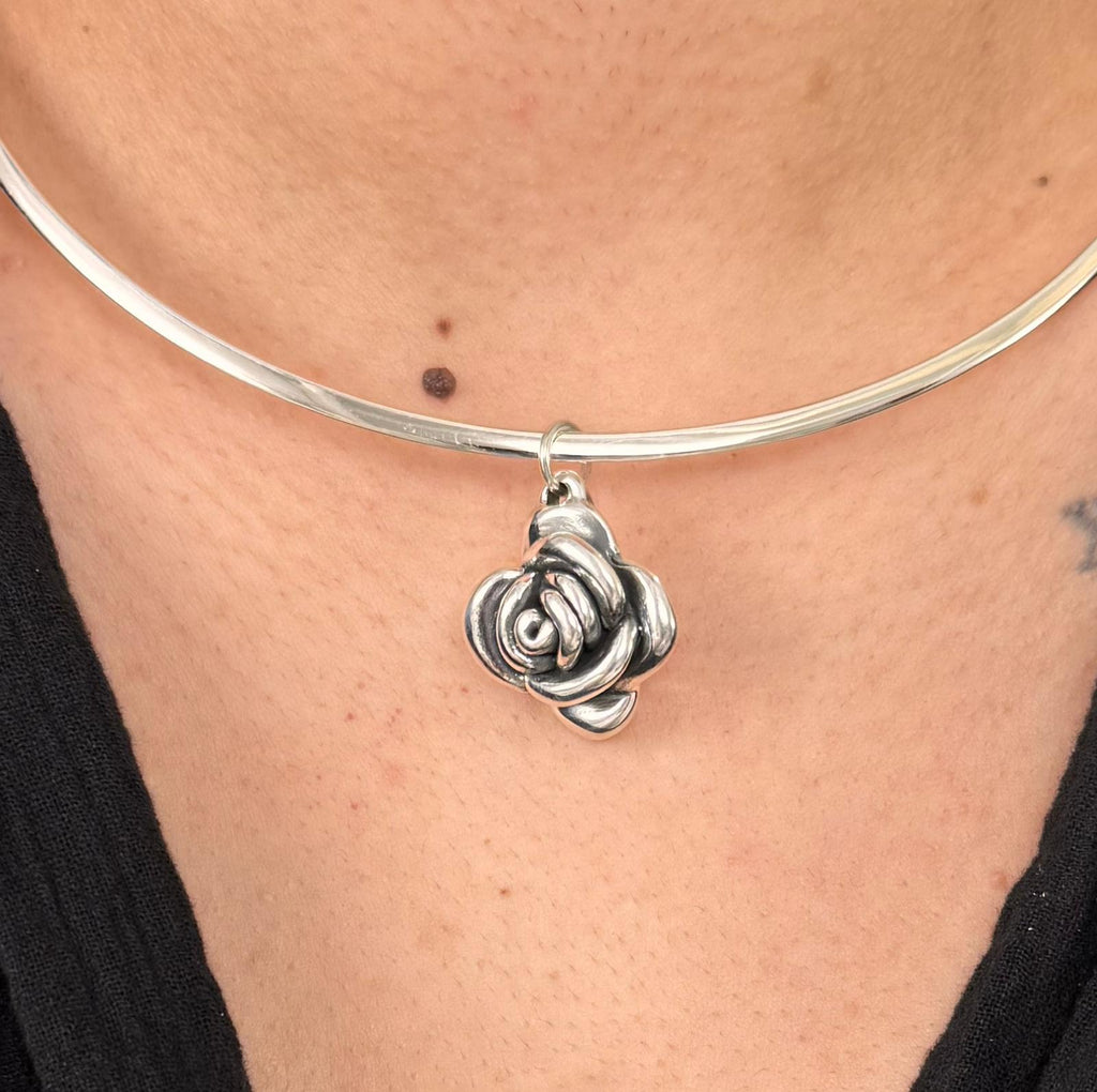 GAIA Rose Hollow Pendant