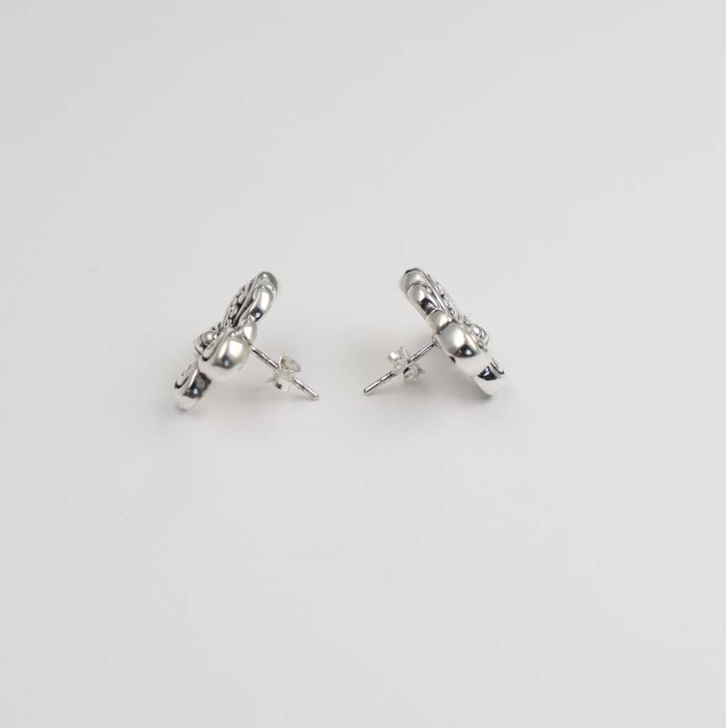 GAIA Vintage Butterfly Studs