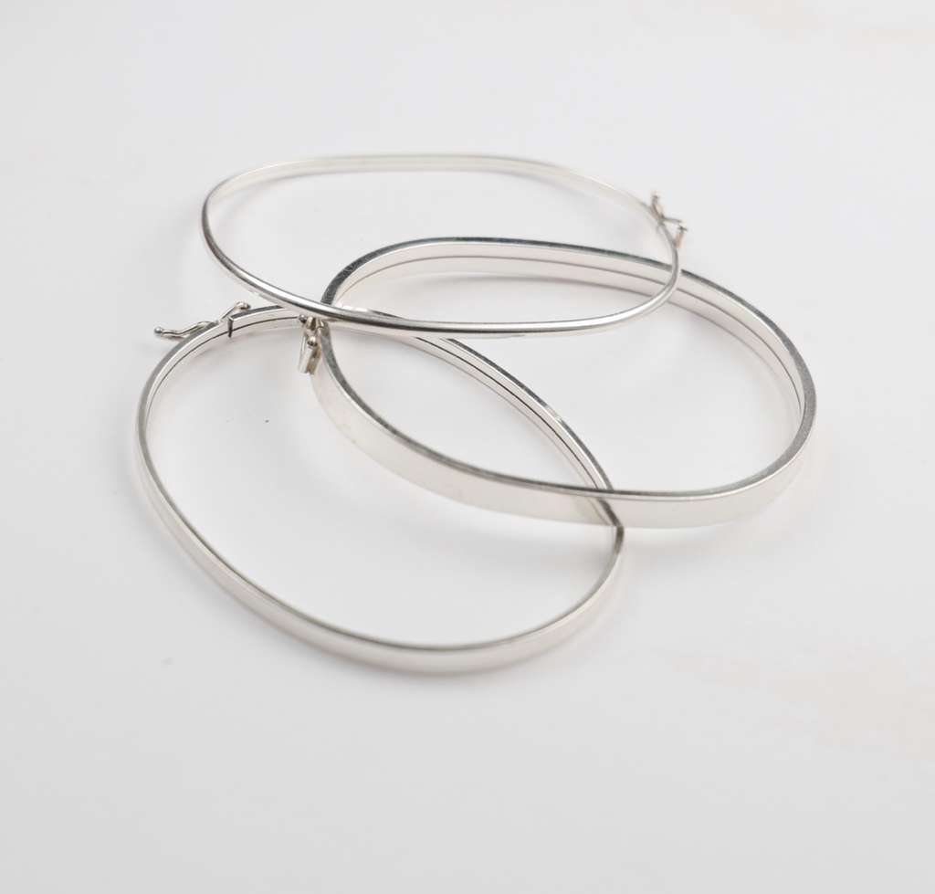 GAIA Minimal Bangle Bracelet