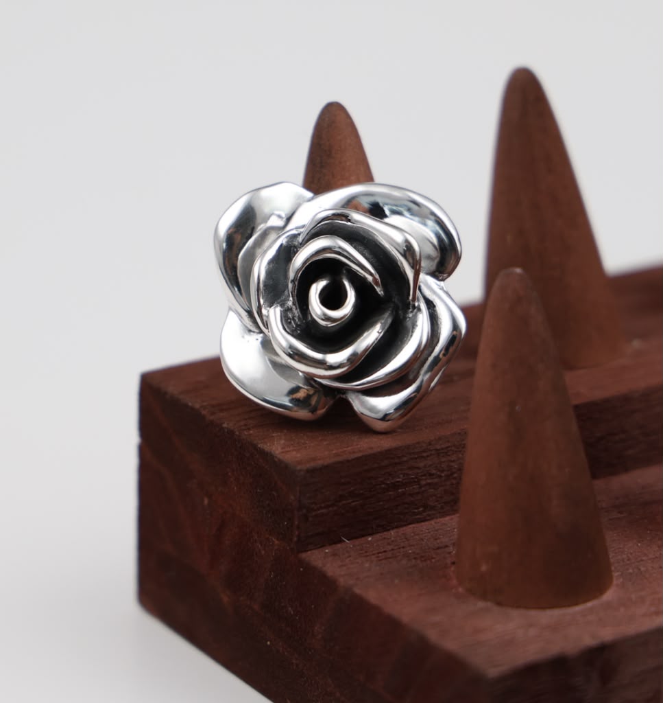 Gaia Rose Ring
