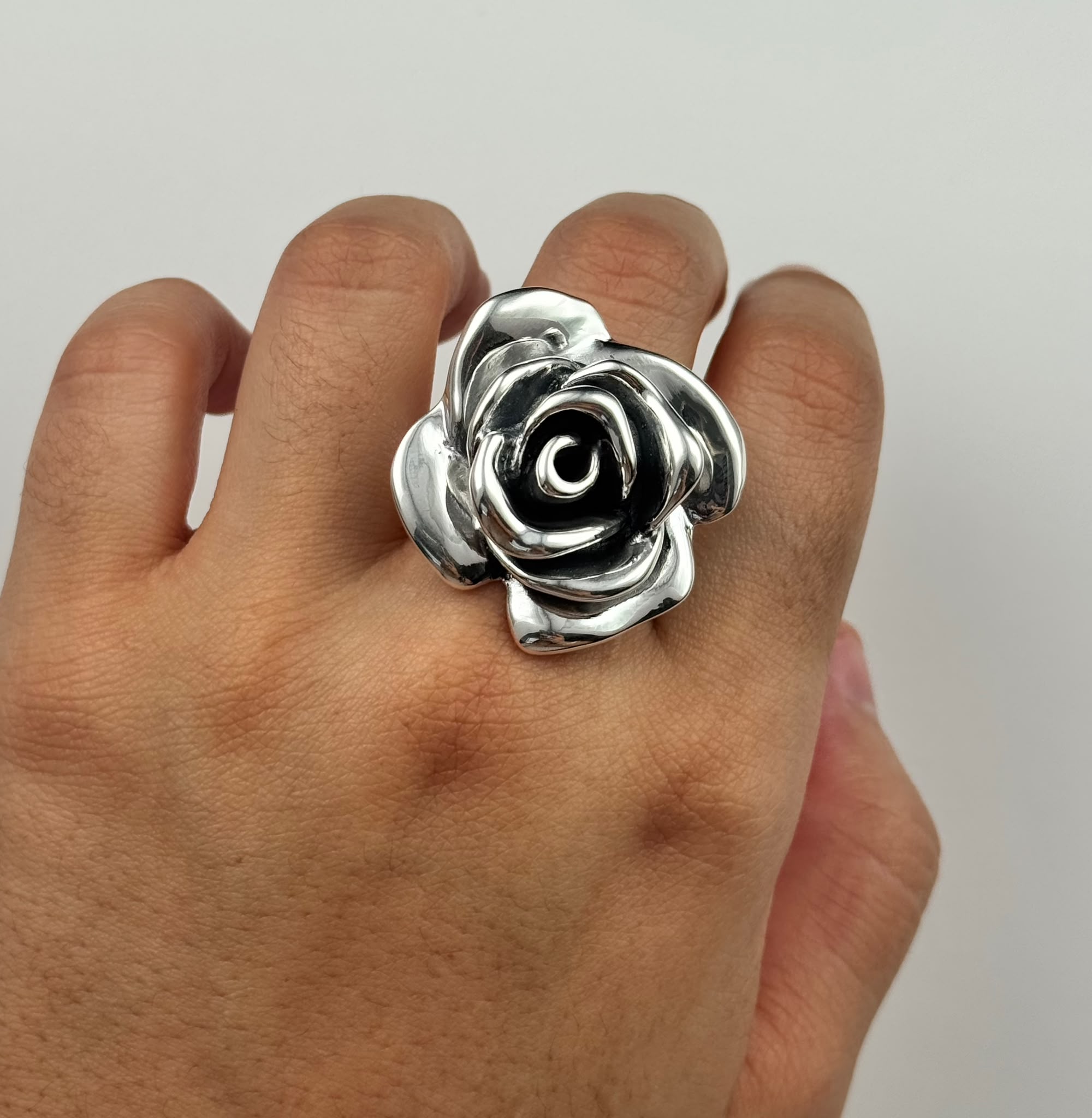 Gaia Rose Ring
