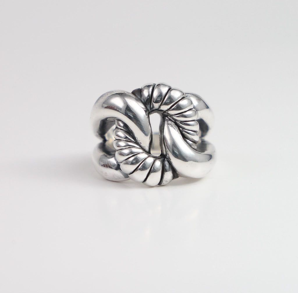 GAIA Twisted Knot Ring