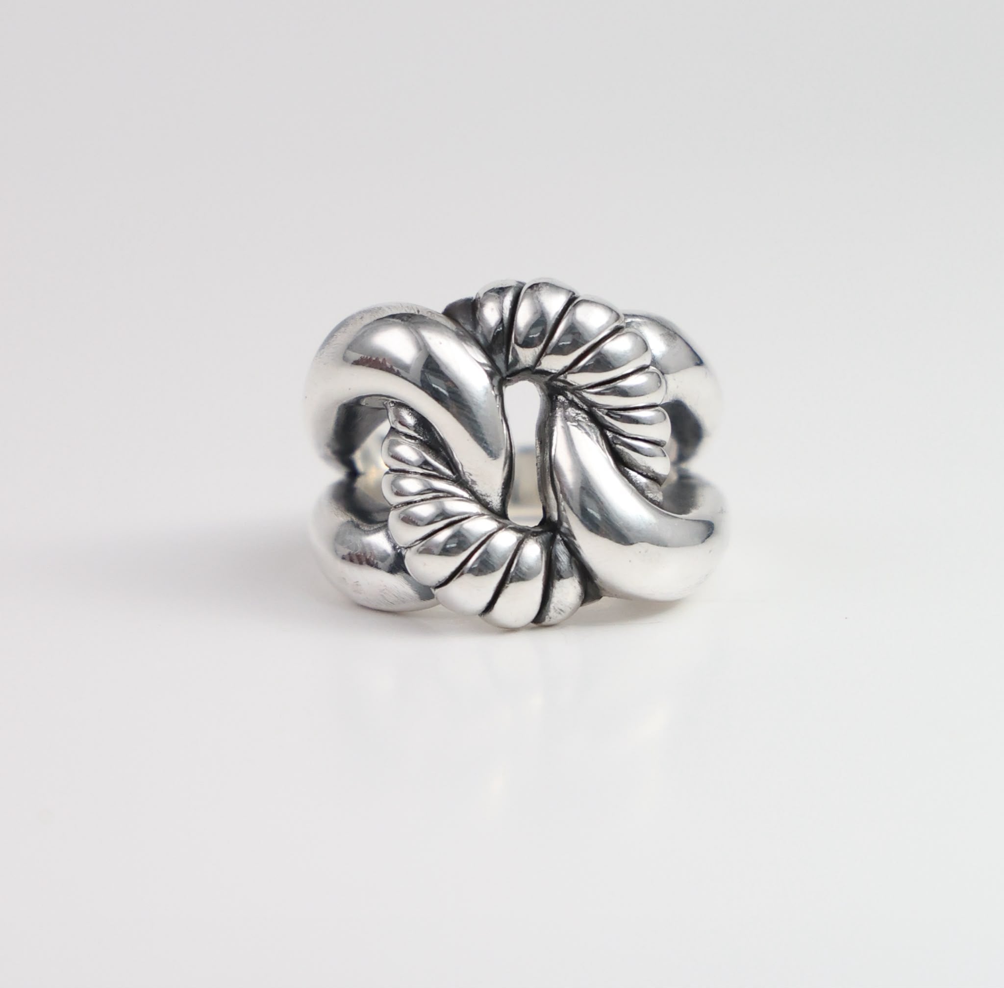 GAIA Twisted Knot Ring