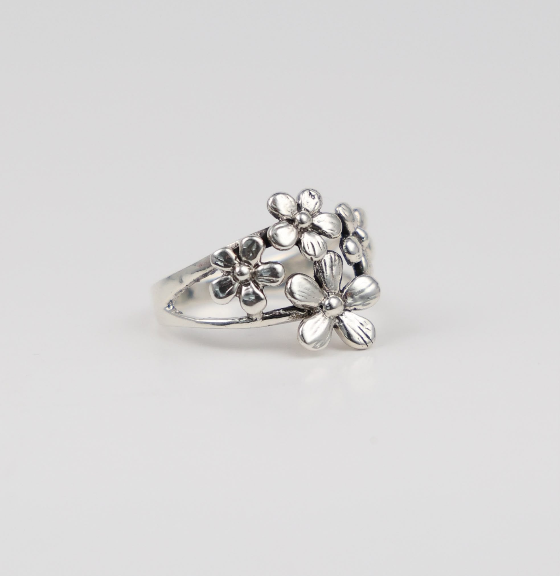 GAIA Blossom Ring
