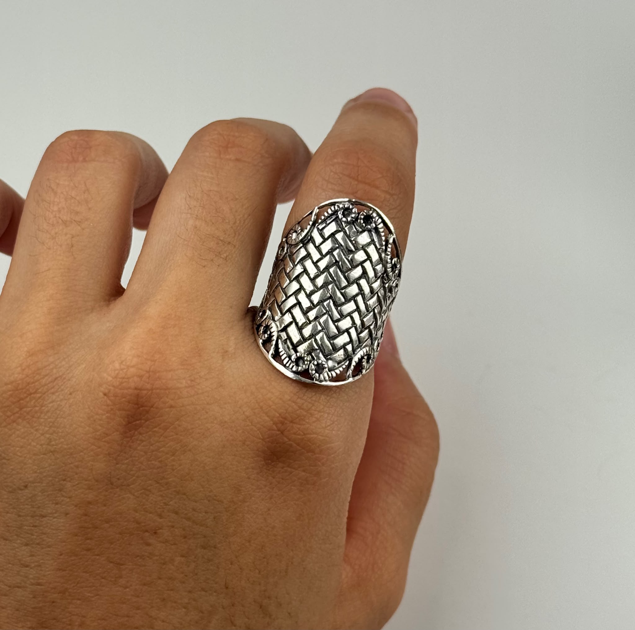 Gaia Woven Shield Ring