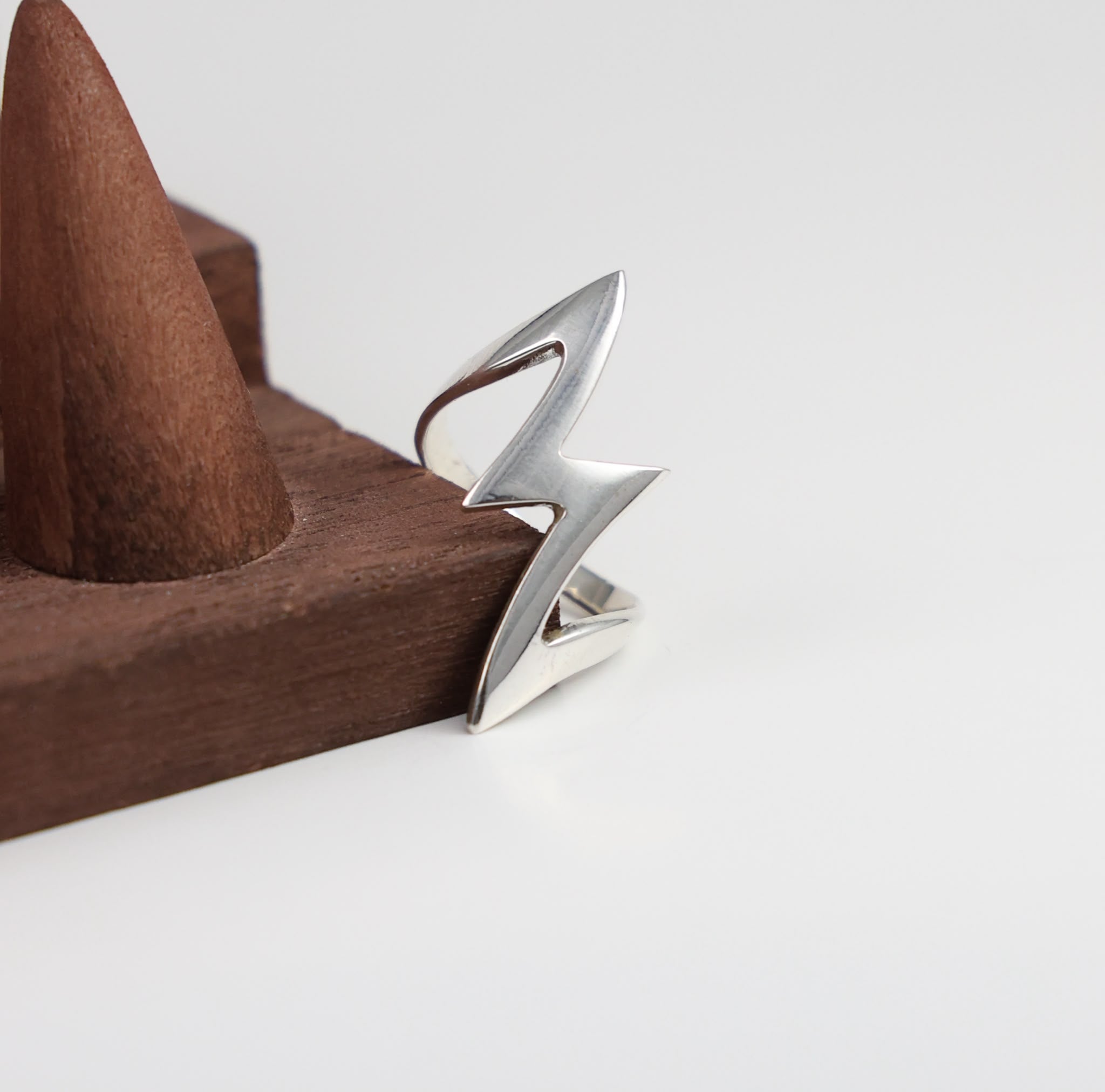 Gaia Thunderbolt Ring