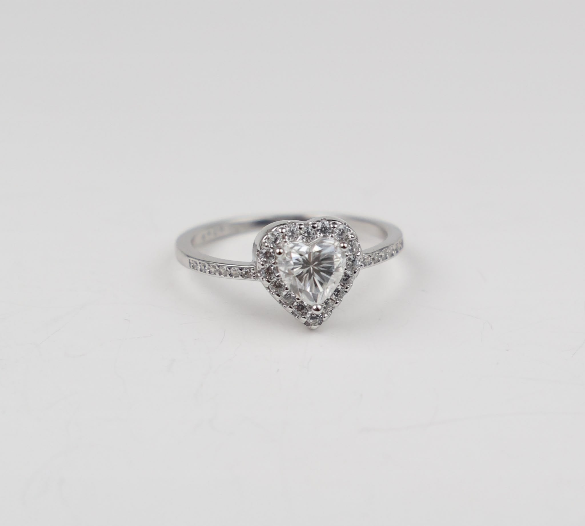 Gaia Halo Ring