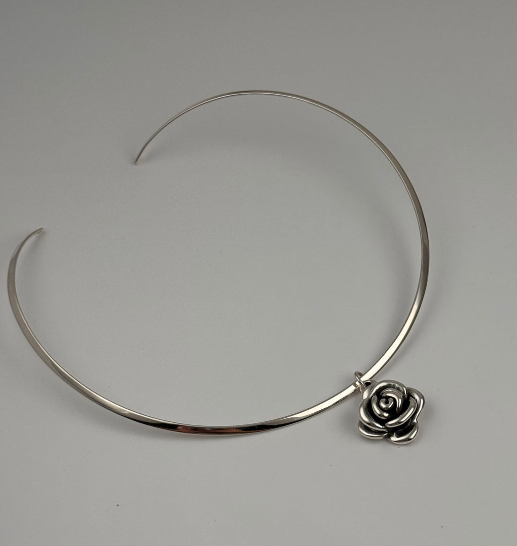 GAIA Minimal Silver Choker