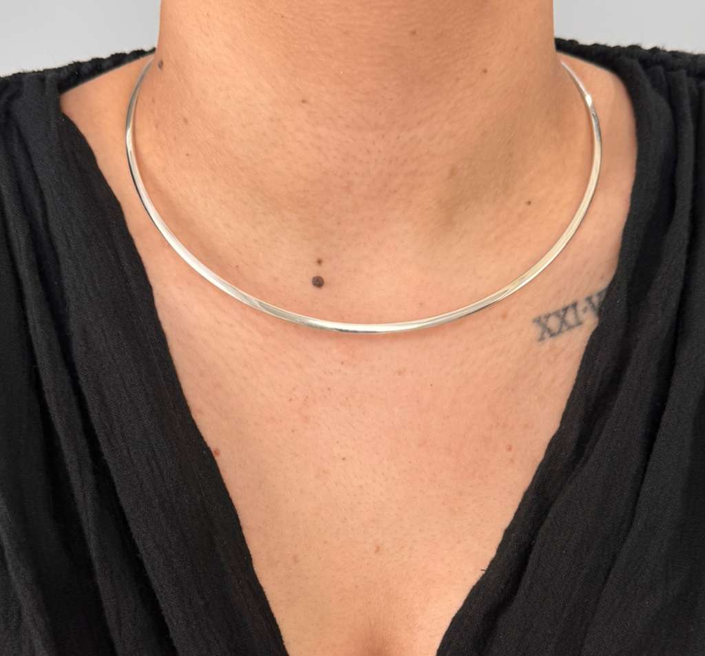 GAIA Minimal Silver Choker